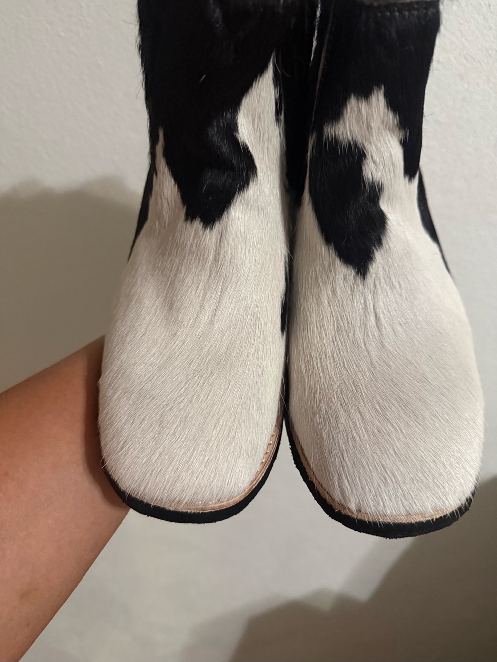 Black & White Cowhide boot  for men